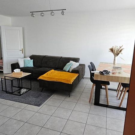Le Cocon De Soie Superbe T3 A Vaulx En Velin Apartment ภายนอก รูปภาพ